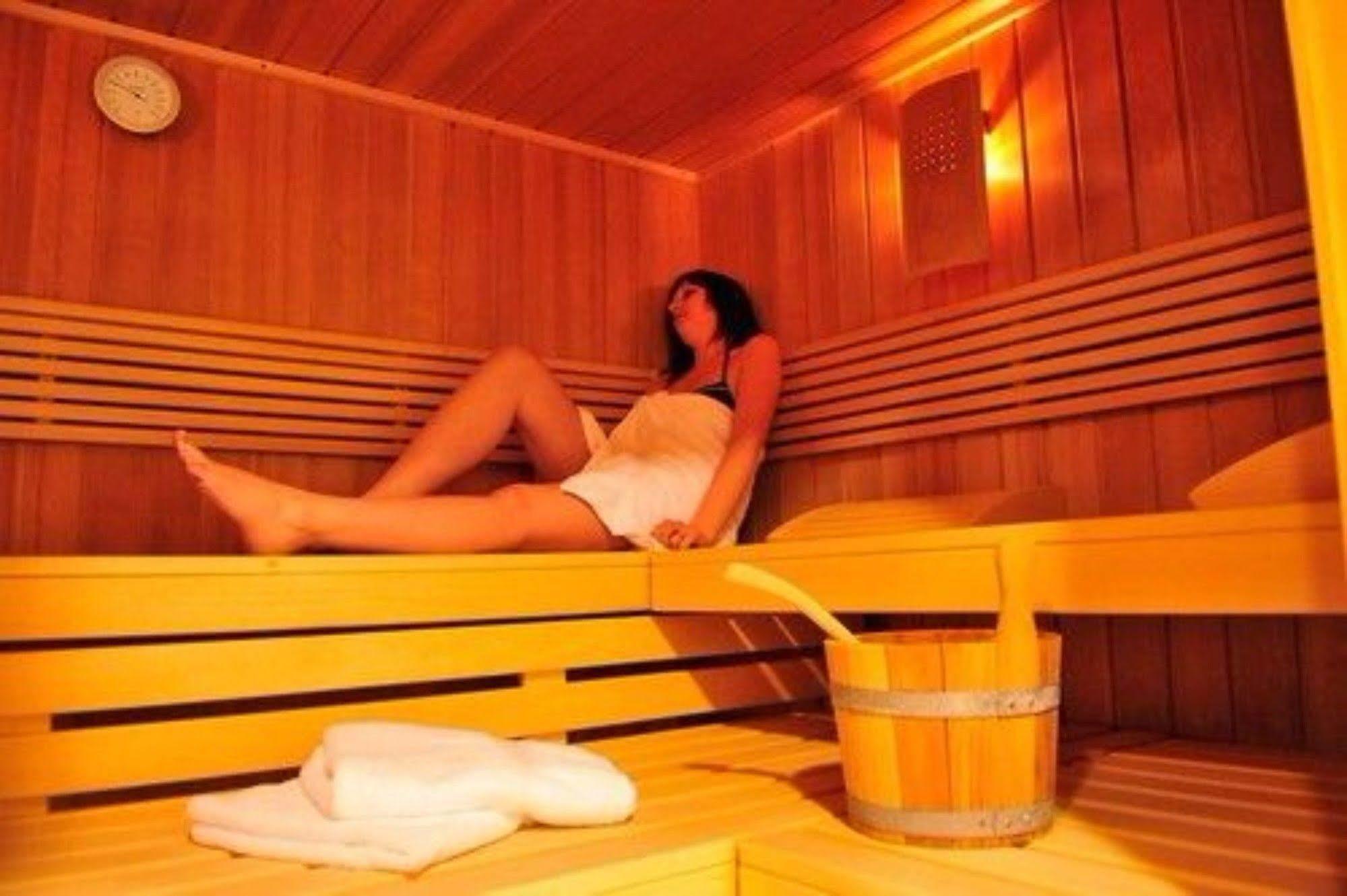 Azureva Aparthotel 3*